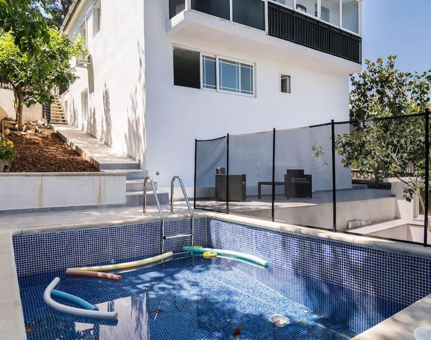 20 Min From Bcn- Charming House W/ Pool & Bbq Area Villa Cervelló Екстериор снимка