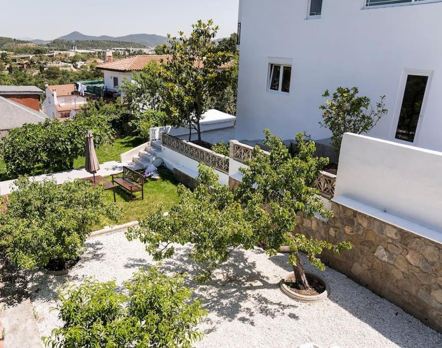 20 Min From Bcn- Charming House W/ Pool & Bbq Area Villa Cervelló Екстериор снимка