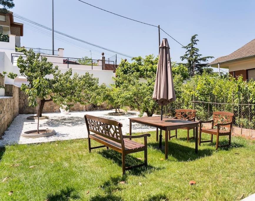 20 Min From Bcn- Charming House W/ Pool & Bbq Area Villa Cervelló Екстериор снимка